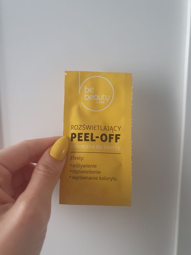 akcja denkowanie! grudzień - kosmetyki w świątecznych opakowaniach i świątecznych kolorach 🎄❄️⛄🎀🎁🎅