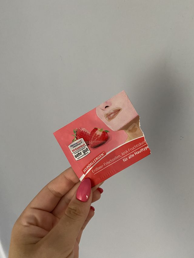 akcja denkowanie! grudzień - kosmetyki w świątecznych opakowaniach i świątecznych kolorach 🎄❄️⛄🎀🎁🎅