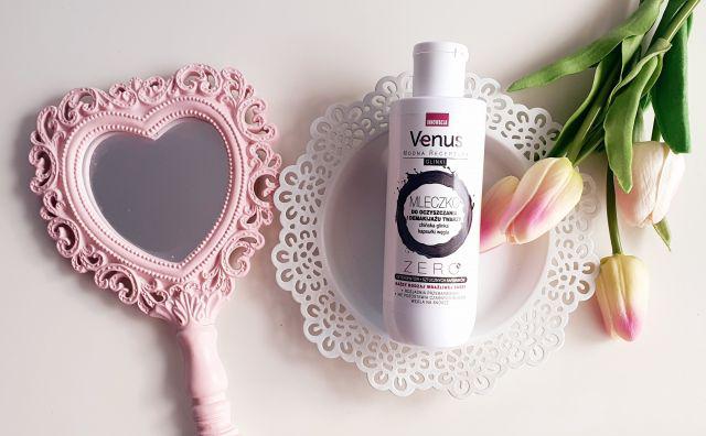 Venus Modna Receptura Glinki, Mleczko do oczyszczania i demakijażu twarzy