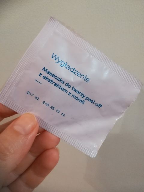 akcja denkowanie! grudzień - kosmetyki w świątecznych opakowaniach i świątecznych kolorach 🎄❄️⛄🎀🎁🎅