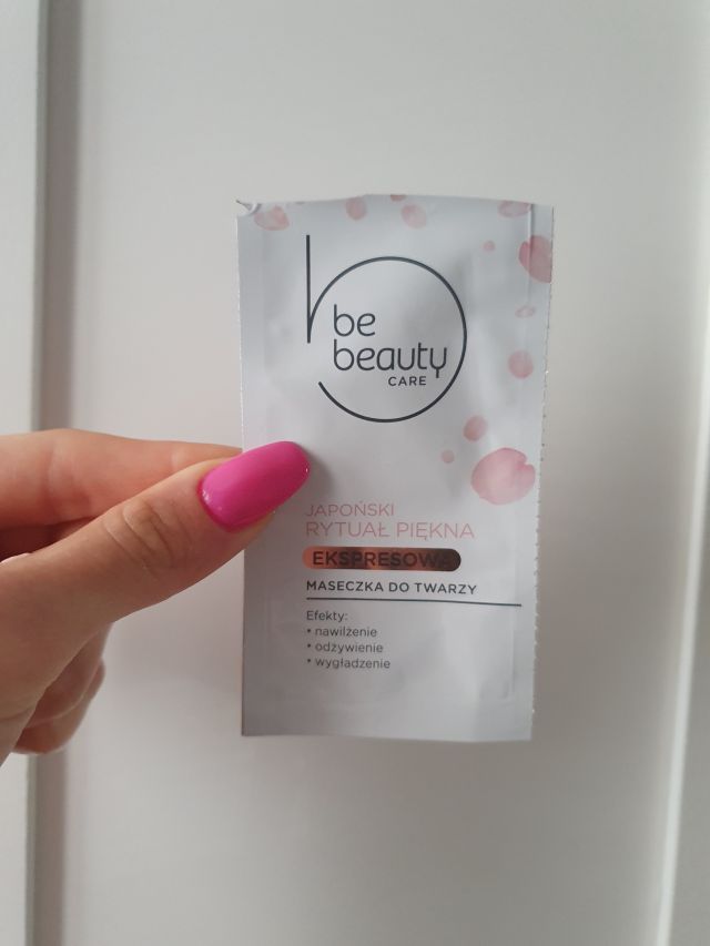 akcja denkowanie! grudzień - kosmetyki w świątecznych opakowaniach i świątecznych kolorach 🎄❄️⛄🎀🎁🎅