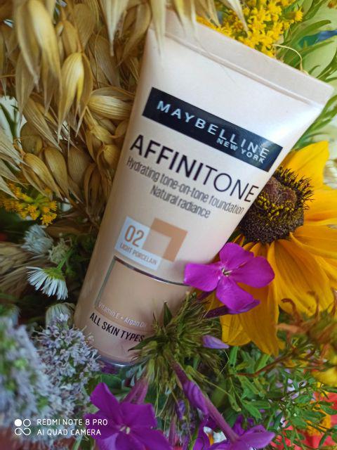 Maybelline Affinitone, Podkład do twarzy, nr 02 Light Porcelain