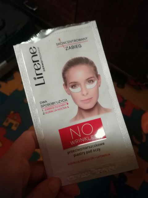 akcja denkowanie! grudzień - kosmetyki w świątecznych opakowaniach i świątecznych kolorach 🎄❄️⛄🎀🎁🎅