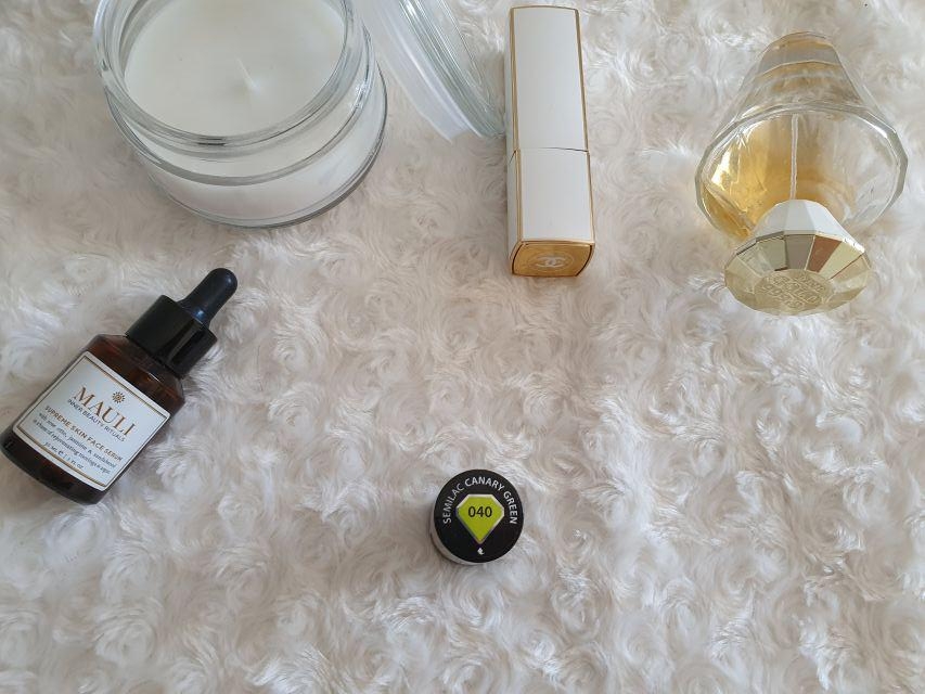 Lakier hybrydowy Semilac 