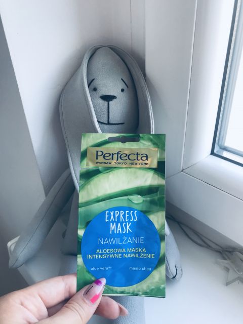 akcja denkowanie! grudzień - kosmetyki w świątecznych opakowaniach i świątecznych kolorach 🎄❄️⛄🎀🎁🎅