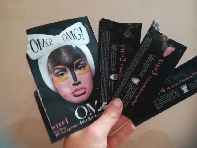 akcja denkowanie! grudzień - kosmetyki w świątecznych opakowaniach i świątecznych kolorach 🎄❄️⛄🎀🎁🎅