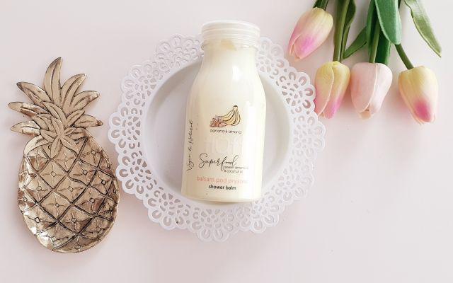 Fluff Superfood, Balsam pod prysznic, Banana & Almond