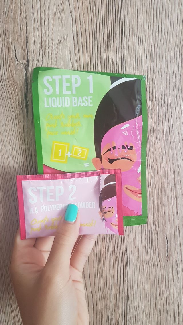 akcja denkowanie! grudzień - kosmetyki w świątecznych opakowaniach i świątecznych kolorach 🎄❄️⛄🎀🎁🎅