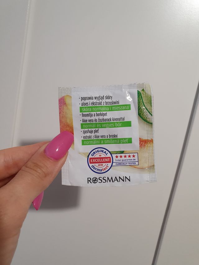 akcja denkowanie! grudzień - kosmetyki w świątecznych opakowaniach i świątecznych kolorach 🎄❄️⛄🎀🎁🎅