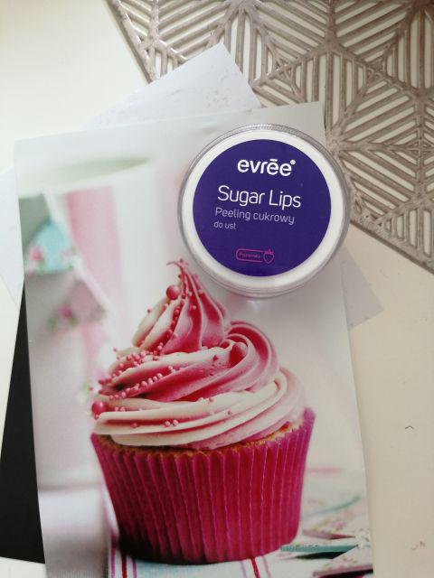 Evree Sugar Lips, Cukrowy peeling do ust, Poziomka