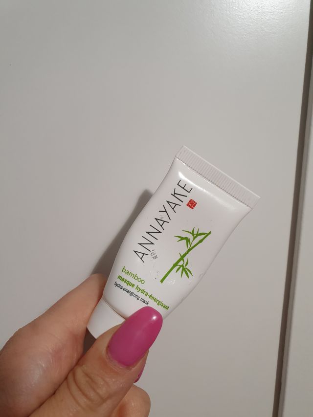 akcja denkowanie! grudzień - kosmetyki w świątecznych opakowaniach i świątecznych kolorach 🎄❄️⛄🎀🎁🎅