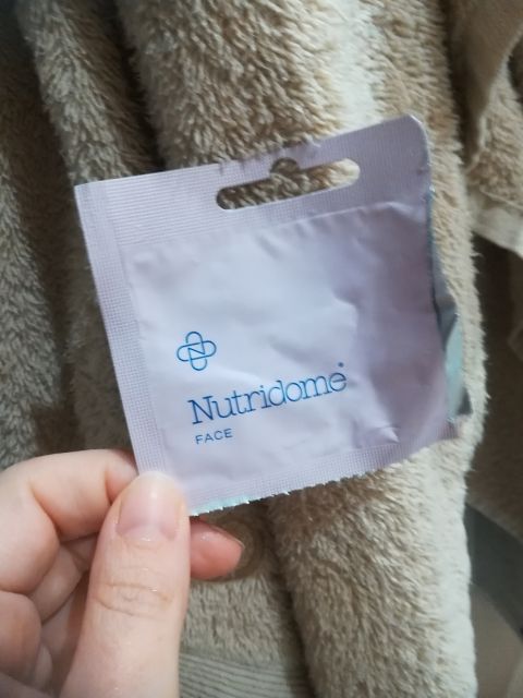 akcja denkowanie! grudzień - kosmetyki w świątecznych opakowaniach i świątecznych kolorach 🎄❄️⛄🎀🎁🎅