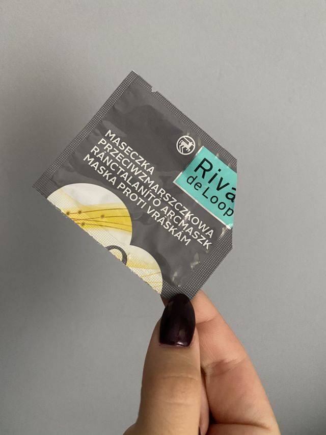 akcja denkowanie! grudzień - kosmetyki w świątecznych opakowaniach i świątecznych kolorach 🎄❄️⛄🎀🎁🎅