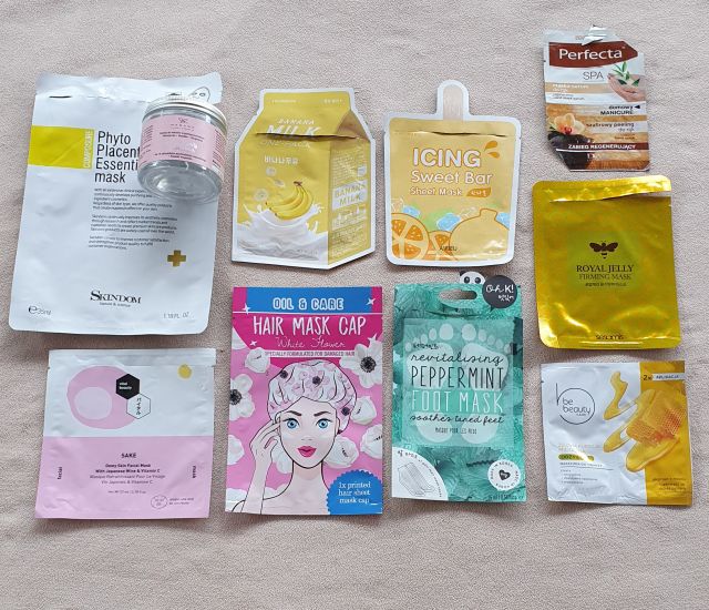 akcja denkowanie! grudzień - kosmetyki w świątecznych opakowaniach i świątecznych kolorach 🎄❄️⛄🎀🎁🎅