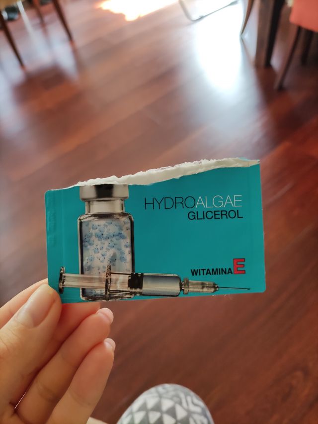 akcja denkowanie! grudzień - kosmetyki w świątecznych opakowaniach i świątecznych kolorach 🎄❄️⛄🎀🎁🎅