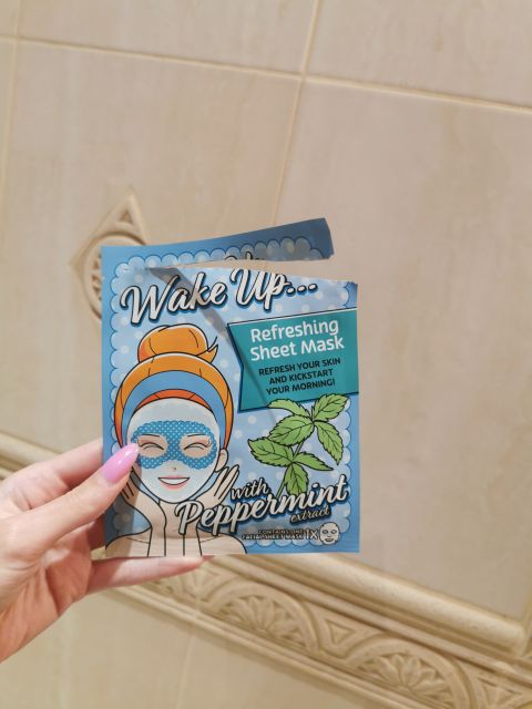 akcja denkowanie! grudzień - kosmetyki w świątecznych opakowaniach i świątecznych kolorach 🎄❄️⛄🎀🎁🎅