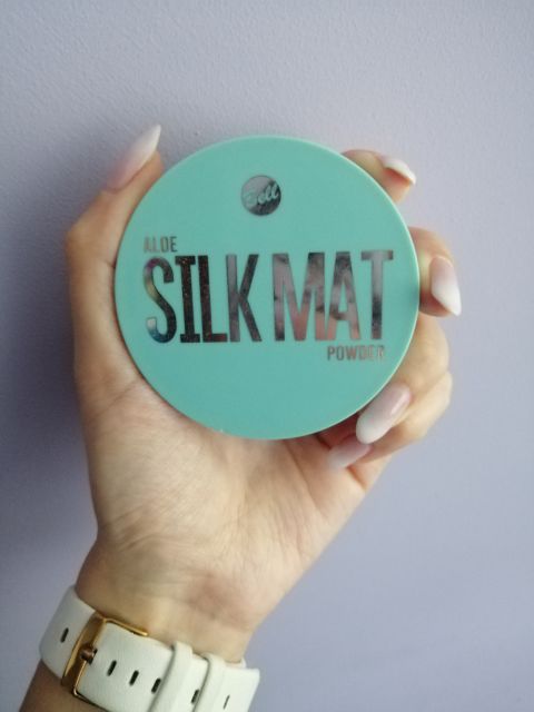 akcja denkowanie! grudzień - kosmetyki w świątecznych opakowaniach i świątecznych kolorach 🎄❄️⛄🎀🎁🎅