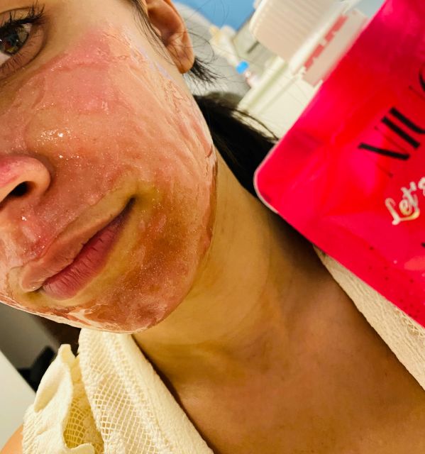 Maseczka z ekstraktem z kamienia księżycowego 