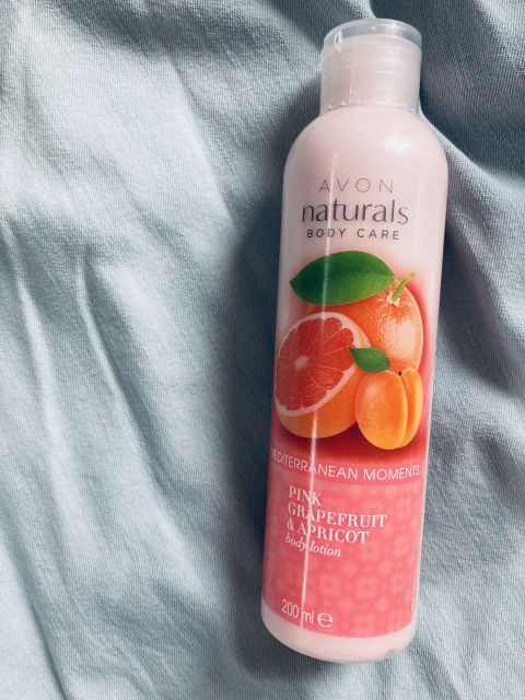 Avon Naturals, Balsam do ciała, Grejpfrut i morela