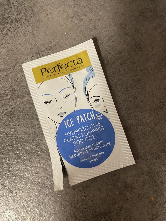 akcja denkowanie! grudzień - kosmetyki w świątecznych opakowaniach i świątecznych kolorach 🎄❄️⛄🎀🎁🎅