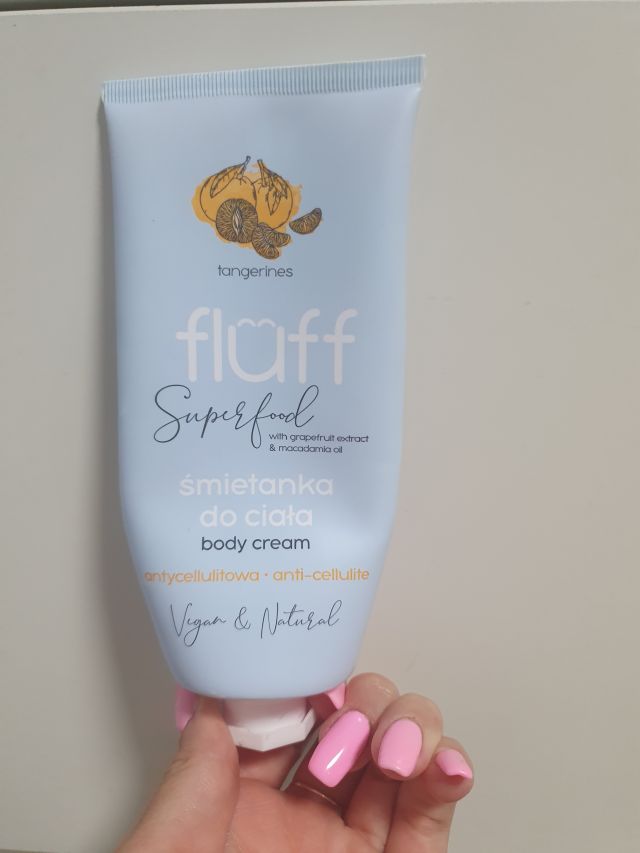 akcja denkowanie! grudzień - kosmetyki w świątecznych opakowaniach i świątecznych kolorach 🎄❄️⛄🎀🎁🎅