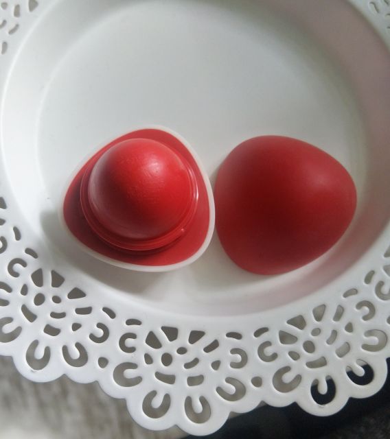 Eos Red Haute pomadka