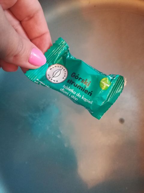 Marba Cosmetics Manufaktura Piękna, Tabletka do kąpieli dłoni i stóp, Górski strumień