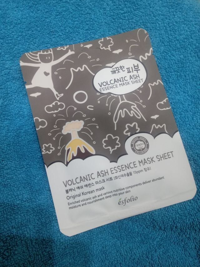 Pure Skin Maseczka oczyszczająca z pyłem wulkanicznym