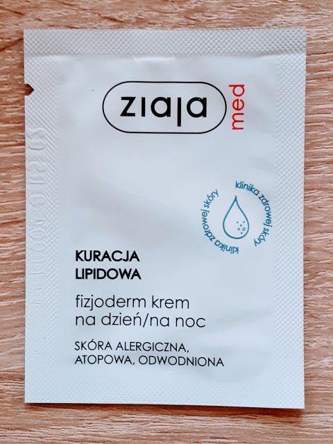 Ziaja Med, Kuracja lipidowa, Fizjoderm, Krem do twarzy, Na dzień, Na noc, Skóra alergiczna, atopowa, odwodniona