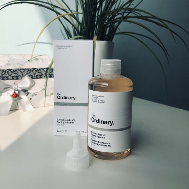 The Ordinary Tonik do twarzy, Z kwasem glikolowym 7%