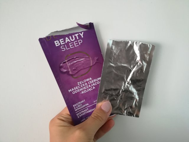 akcja denkowanie! grudzień - kosmetyki w świątecznych opakowaniach i świątecznych kolorach 🎄❄️⛄🎀🎁🎅