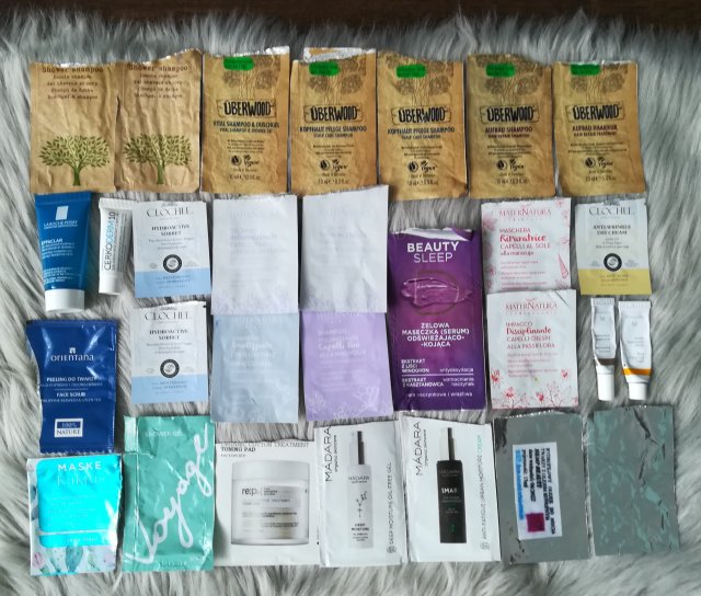 akcja denkowanie! grudzień - kosmetyki w świątecznych opakowaniach i świątecznych kolorach 🎄❄️⛄🎀🎁🎅