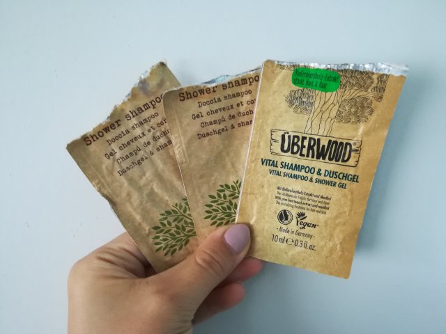 akcja denkowanie! grudzień - kosmetyki w świątecznych opakowaniach i świątecznych kolorach 🎄❄️⛄🎀🎁🎅