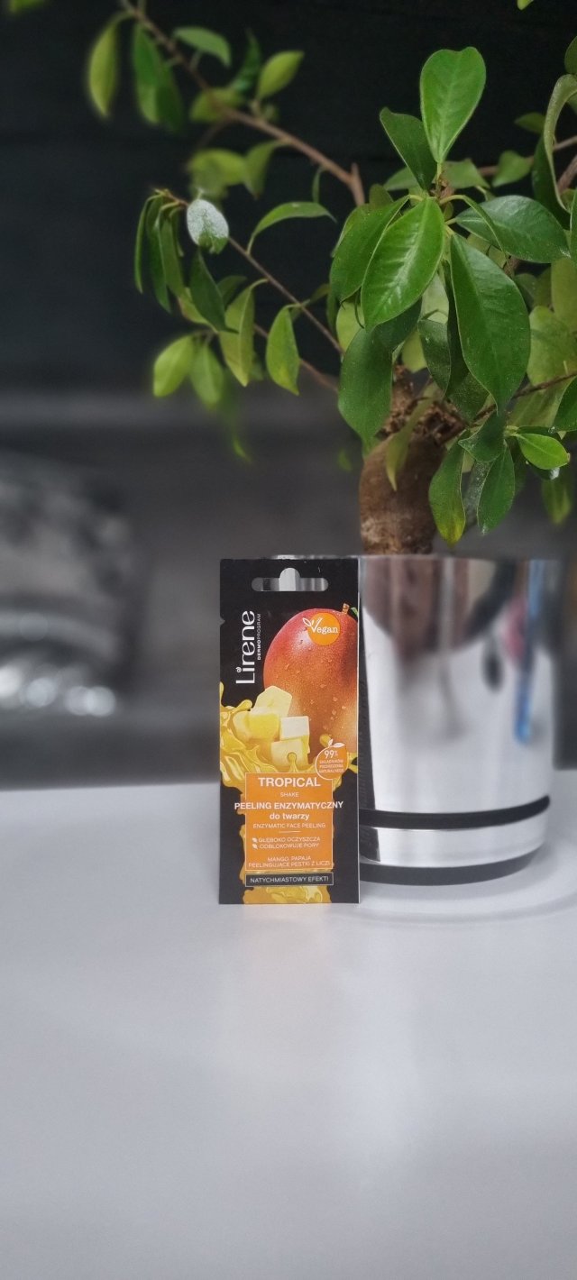 Enzymatyczny peeling do twarzy Tropical
