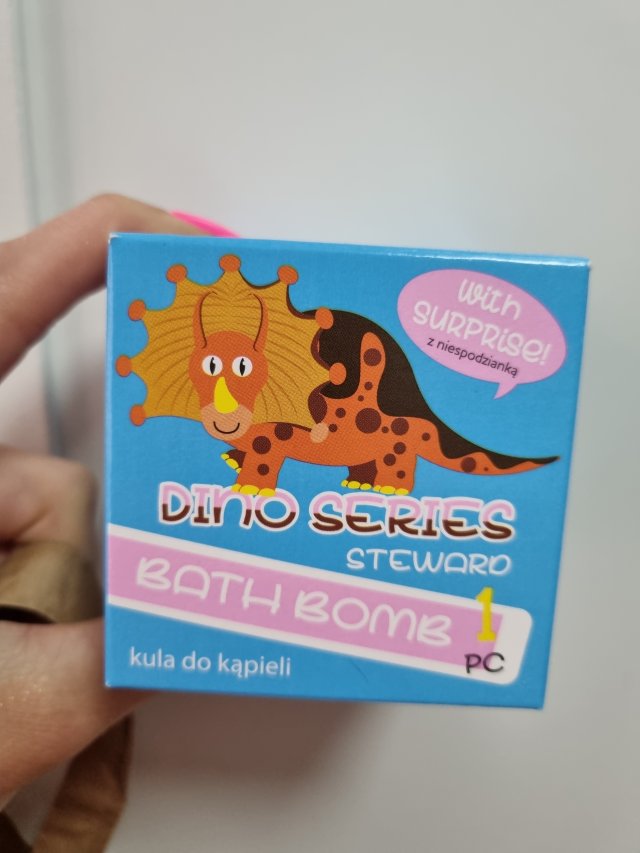 akcja denkowanie! grudzień - kosmetyki w świątecznych opakowaniach i świątecznych kolorach 🎄❄️⛄🎀🎁🎅