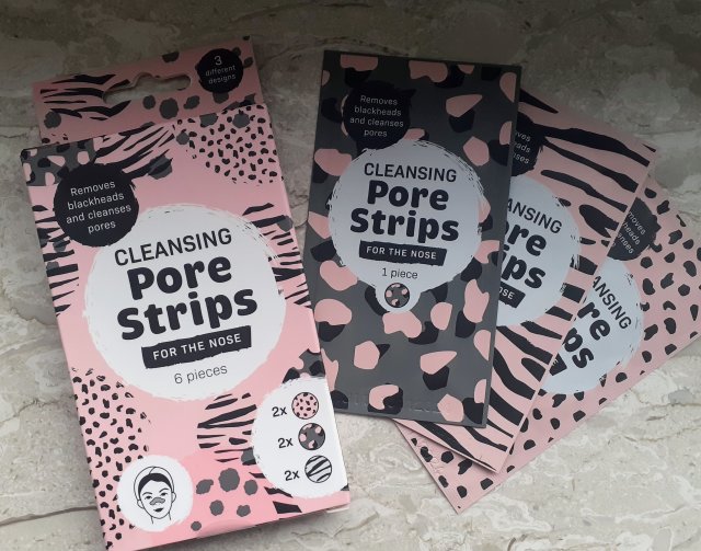 Dayes Europe B.V Paski na nos, Oczyszczające pory, Cleansing Pore Strips