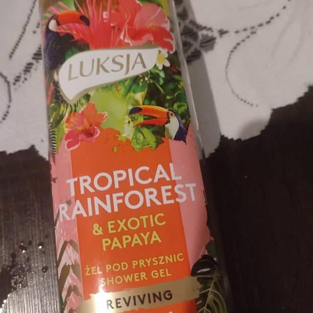 akcja denkowanie! grudzień - kosmetyki w świątecznych opakowaniach i świątecznych kolorach 🎄❄️⛄🎀🎁🎅