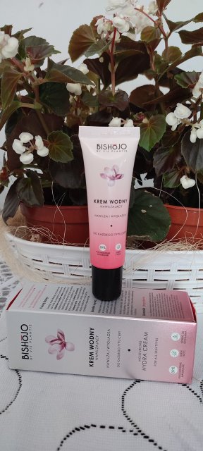 Bishojo Krem wodny nawilżający dzień/noc