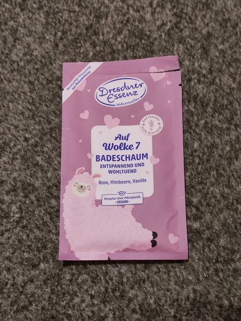 akcja denkowanie! grudzień - kosmetyki w świątecznych opakowaniach i świątecznych kolorach 🎄❄️⛄🎀🎁🎅