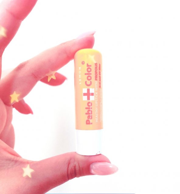 Pablo Color Pomadka ohronna do ust z propolisem, witaminami E + C i filtrem UV, Cytryna 