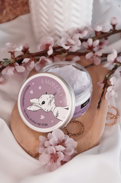 LaQ Mus do mycia twarzy, Łagodzący, Niezapominajka 