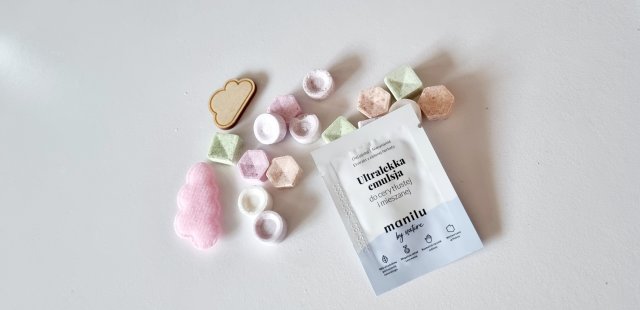 Ultra lekka emulsja do cery tłustej i mieszanej