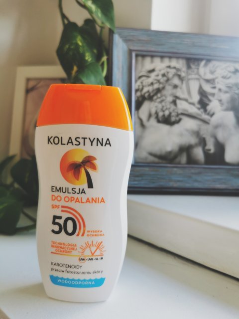 Kolastyna Emulsja do opalania wodoodporna, SPF 50
