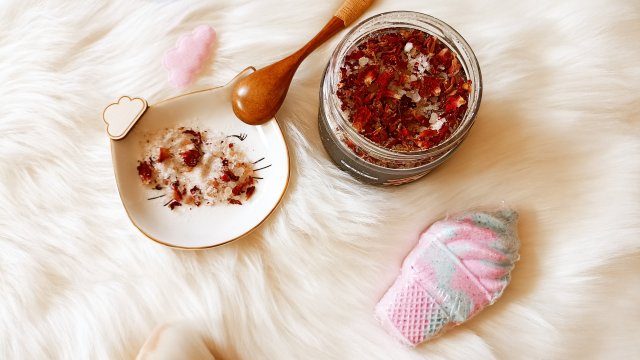 NaLi Natural Sól do kąpieli ciała i stóp, Rabarbardos