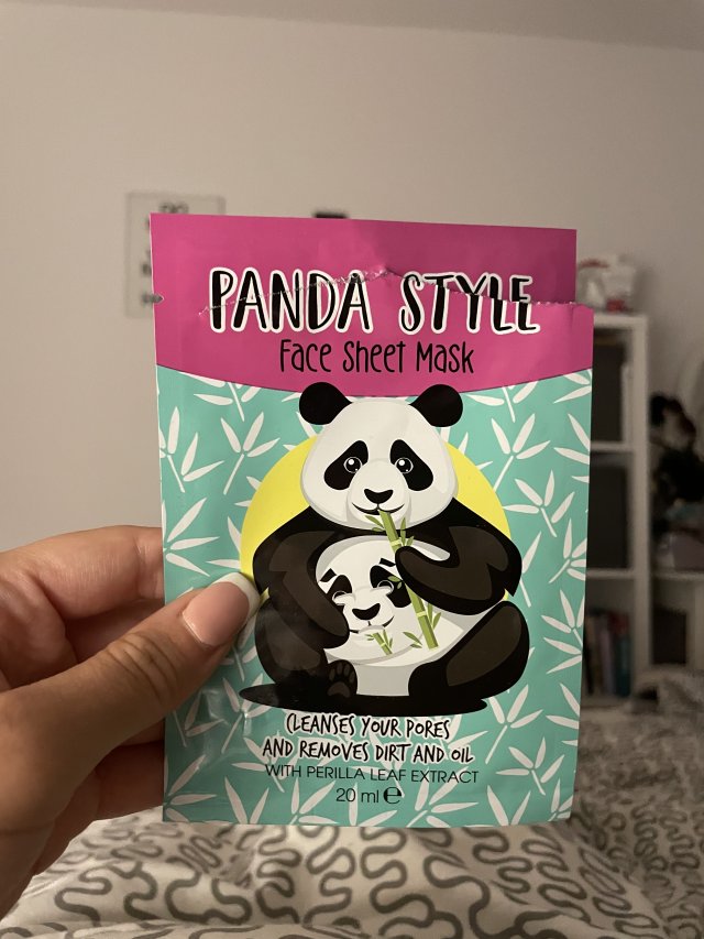 akcja denkowanie! grudzień - kosmetyki w świątecznych opakowaniach i świątecznych kolorach 🎄❄️⛄🎀🎁🎅