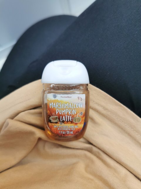 Bath & Body Works Żel antybakteryjny, Marshmallow Pumpkin Latte