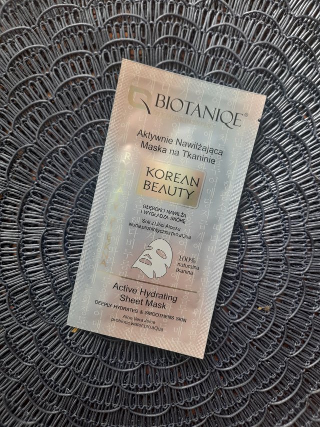 Biotaniqe Korean Beauty, Maska do twarzy na tkaninie, Intensywnie nawilżająca
