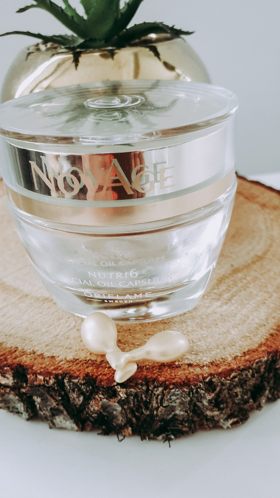 Oriflame NovAge, Nutri6, Facial Oil Capsule Opinia, realne zdjęcie