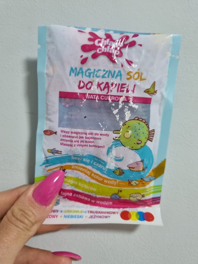 akcja denkowanie! grudzień - kosmetyki w świątecznych opakowaniach i świątecznych kolorach 🎄❄️⛄🎀🎁🎅