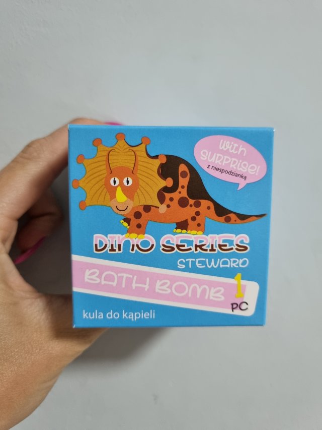 akcja denkowanie! grudzień - kosmetyki w świątecznych opakowaniach i świątecznych kolorach 🎄❄️⛄🎀🎁🎅